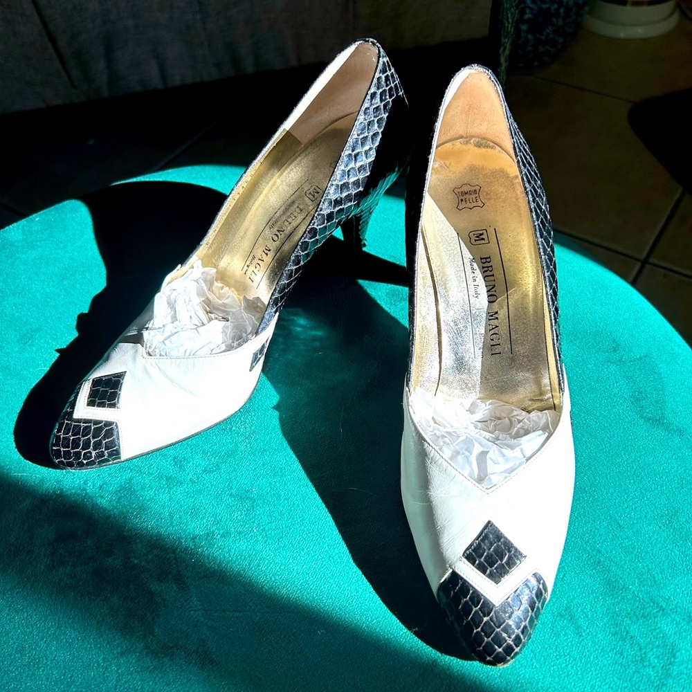 Bruno Magli pumps